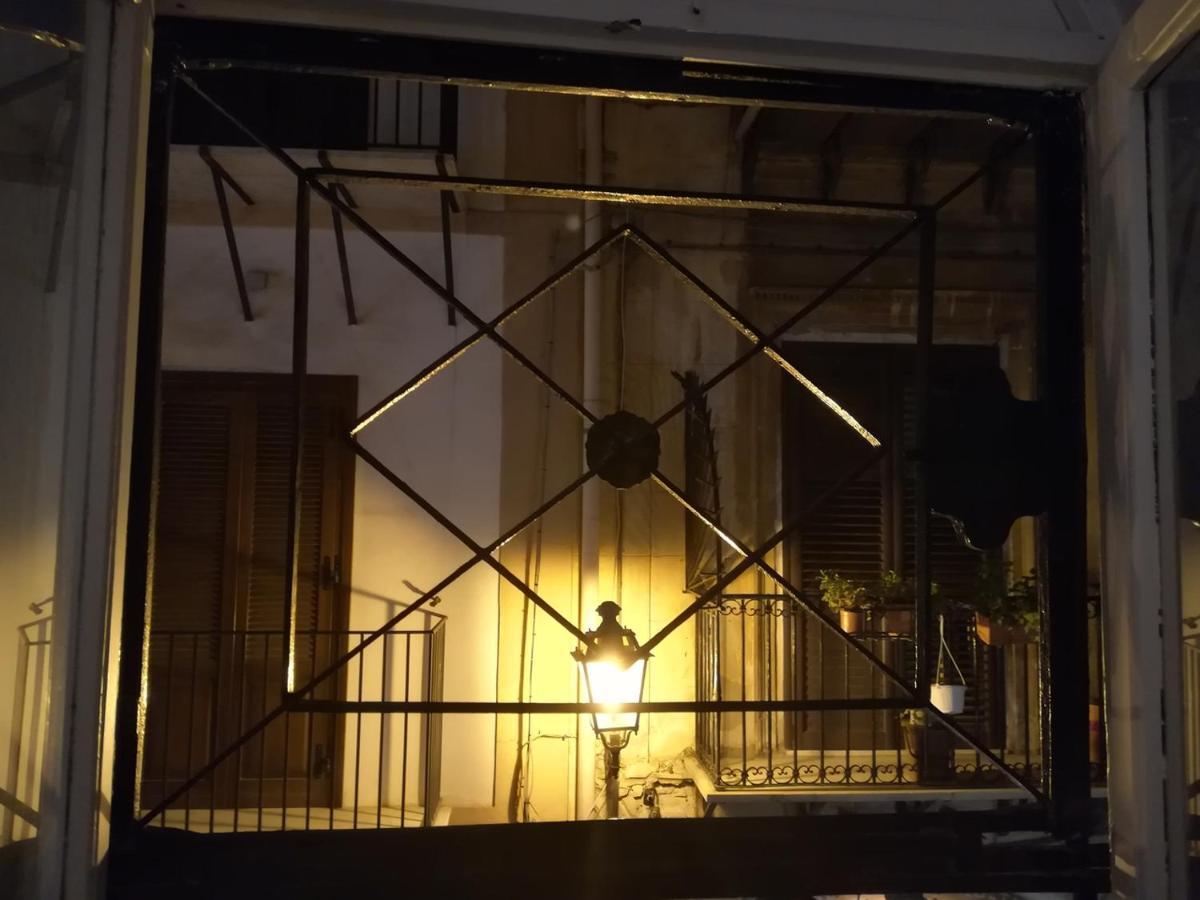 Persiane al Cassaro Bed & Breakfast Palermo Bagian luar foto