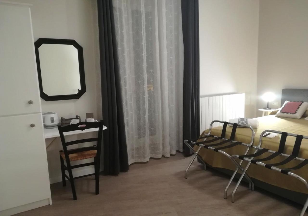 Persiane al Cassaro Bed & Breakfast Palermo Bagian luar foto